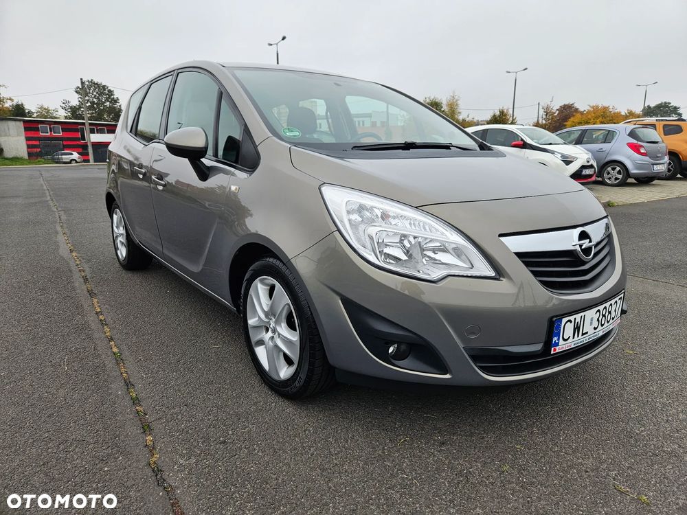 Opel Meriva 1.4 Design Edition