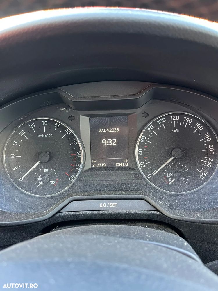 Skoda Octavia 1.6 TDI Active - 4