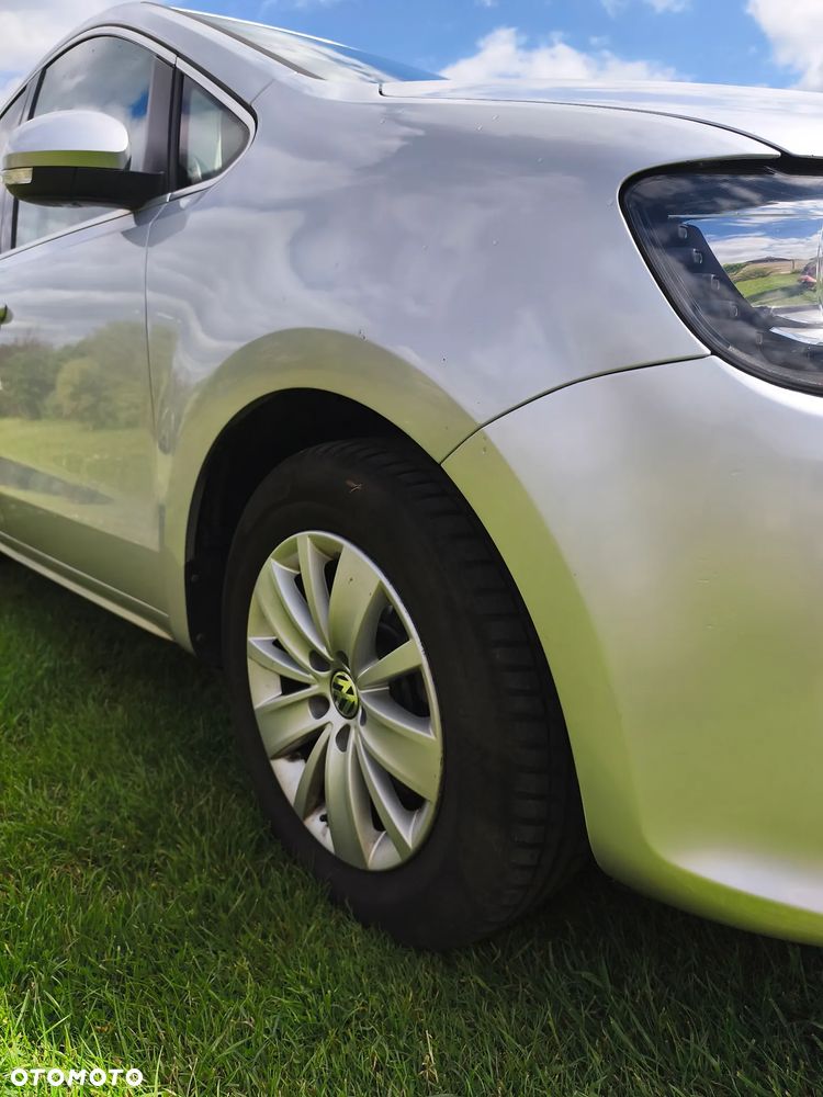Volkswagen Sharan - 17