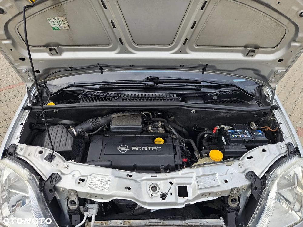 Opel Meriva 1.6 16V Innovation 110 Jahre - 18