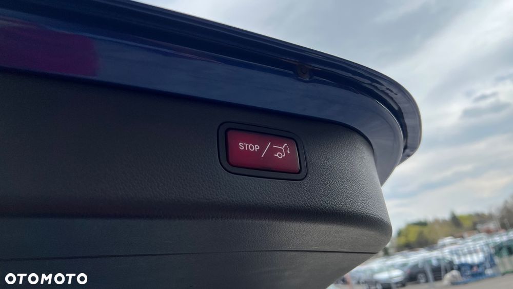 Mercedes-Benz Klasa C 220 d 9G-TRONIC - 11