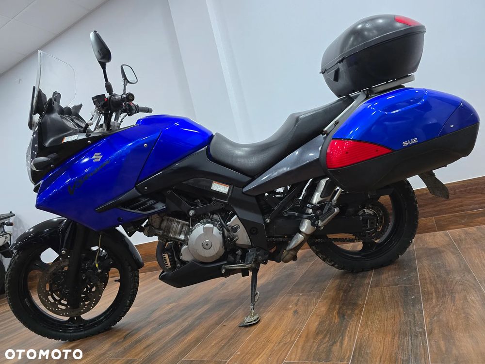 Suzuki DL - 17