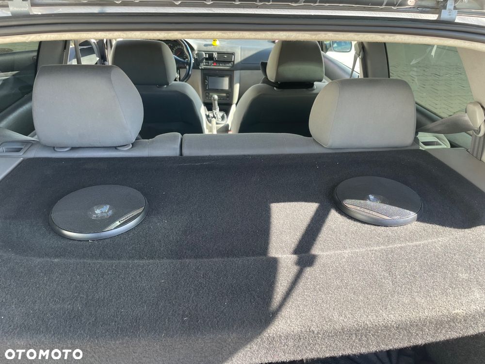 Volkswagen Golf - 19