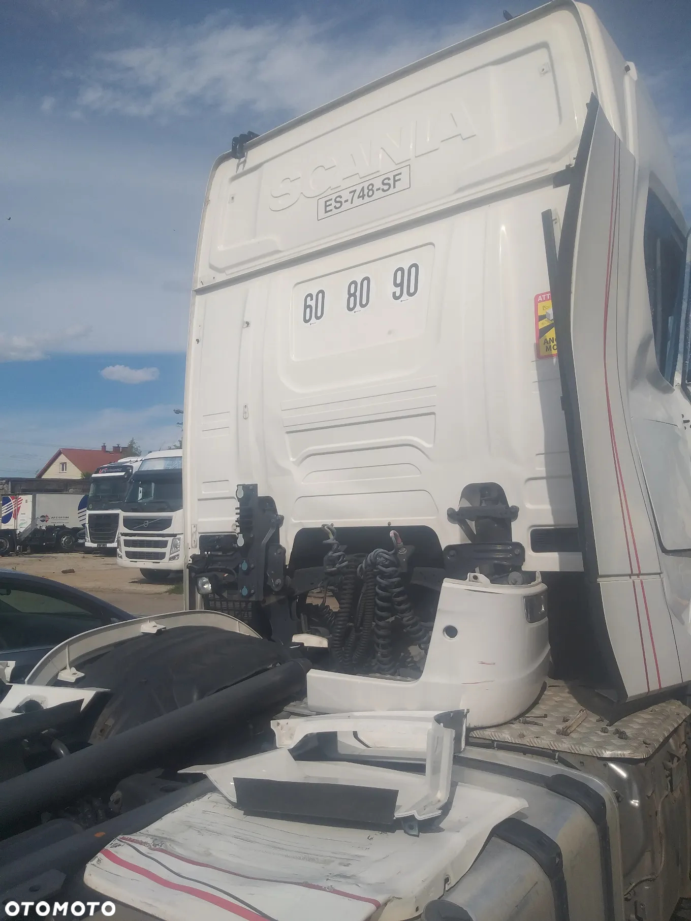 Kabina uszkodzona Scania r410 - 3