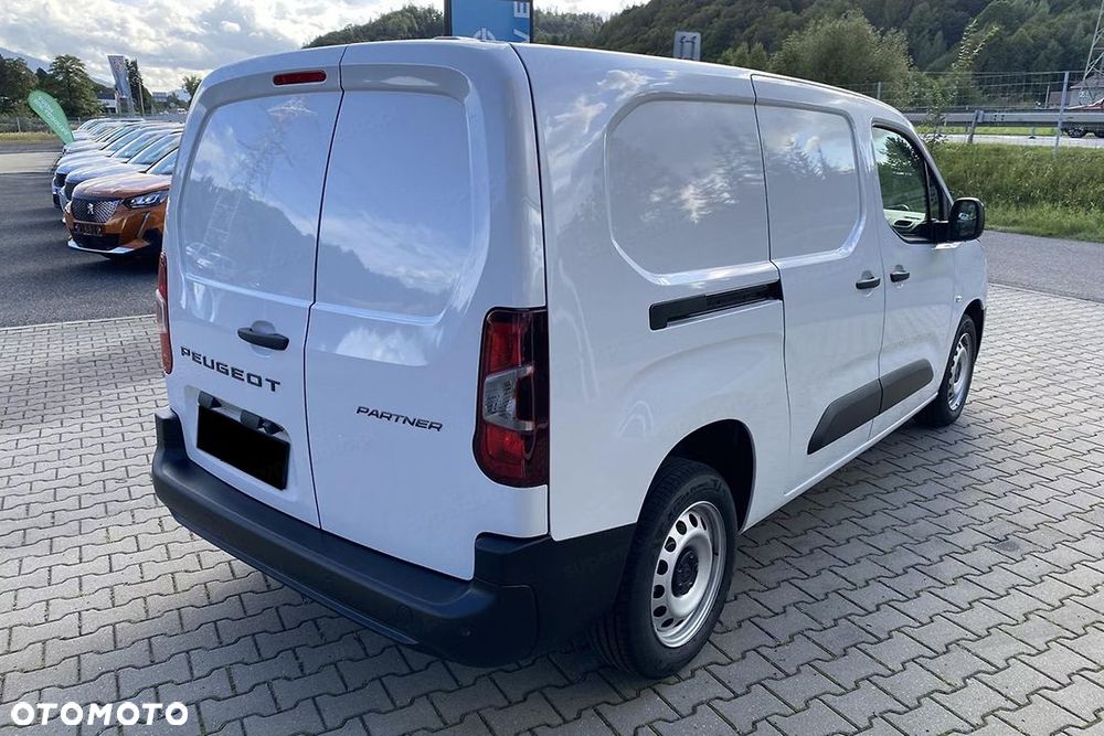 Peugeot Partner Van XL L2H1 EAT8 1.5 130KM - 9