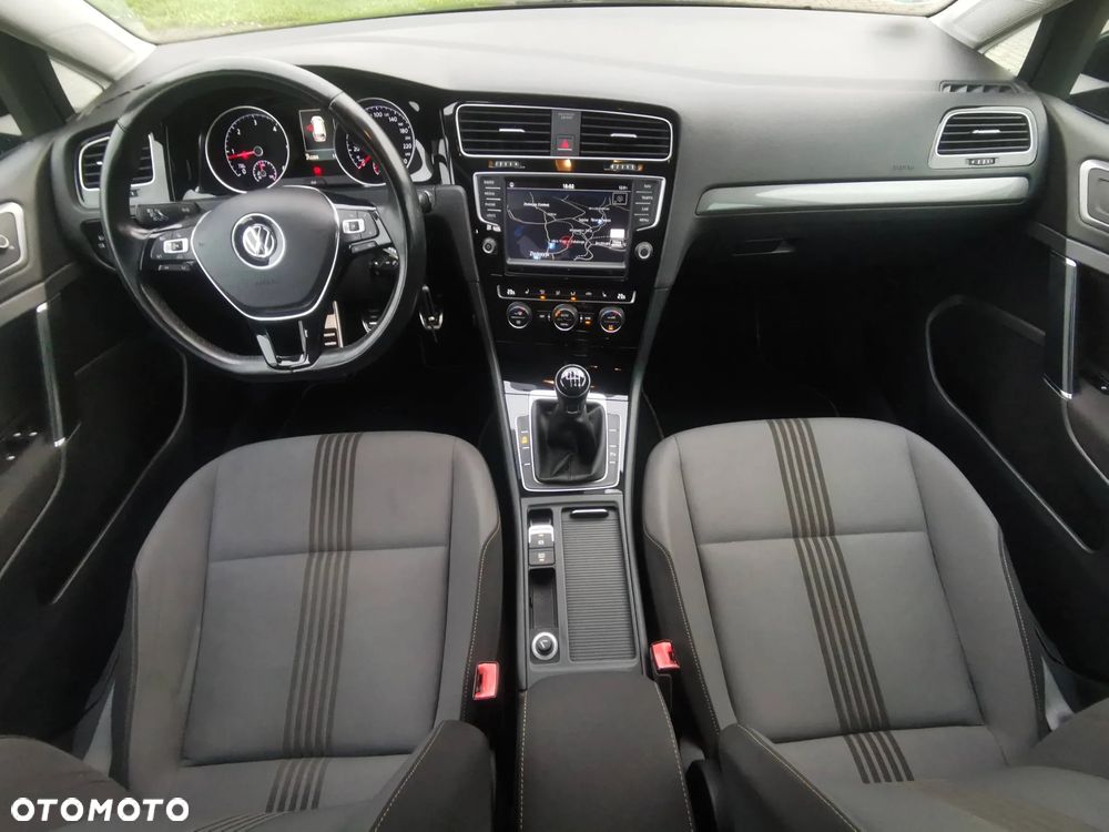 Volkswagen Golf 2.0 TDI BlueMotion Technology Allstar - 8