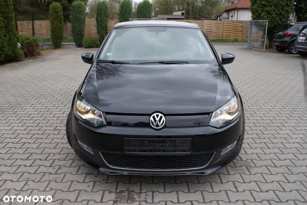 Volkswagen Polo - 2