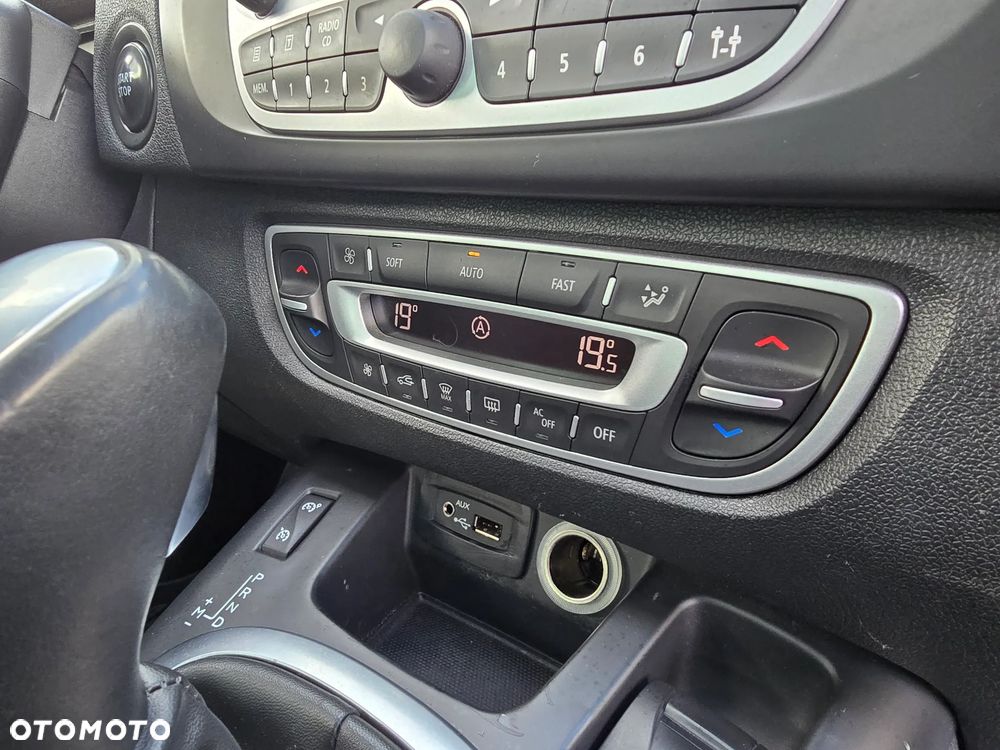 Renault Scenic 2.0 16V 140 CVT Dynamique - 34