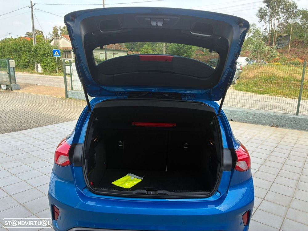 Ford Focus - 28