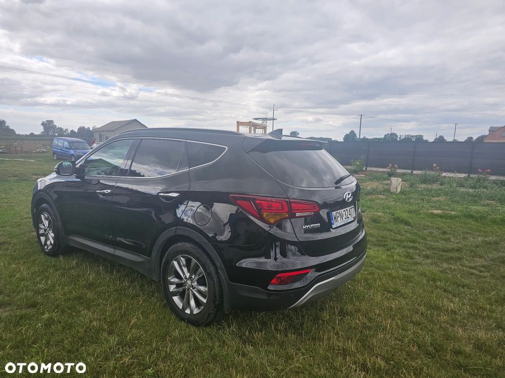 Hyundai Santa Fe 2.0 CRDi Premium 4WD - 2