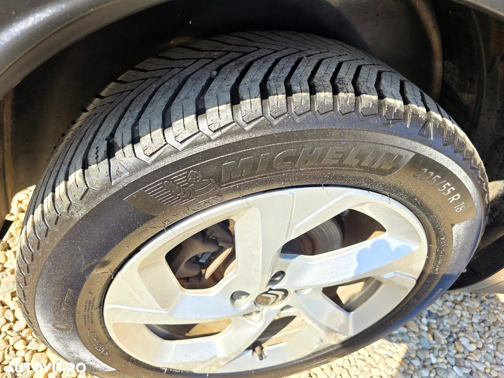 Citroën C5 Aircross 1.6 PHeV FWD 225 EAT8 MAX - 31