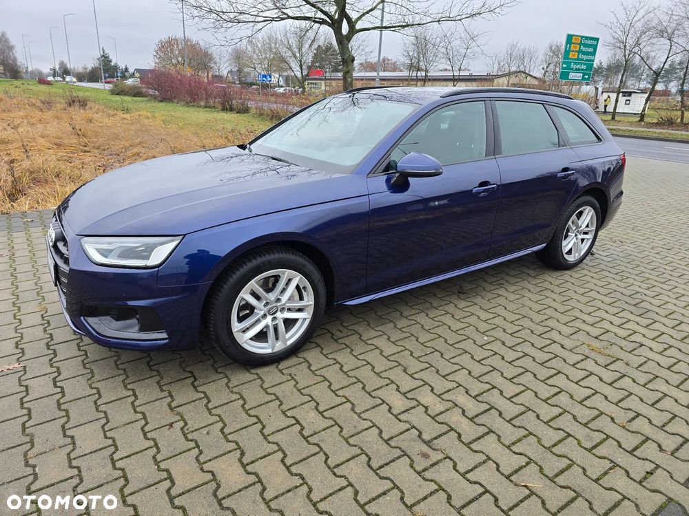 Audi A4 Avant 40 TDI S tronic design - 9