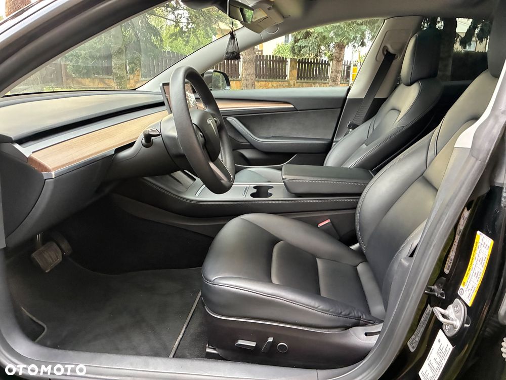 Tesla Model 3 RWD Standard - 20