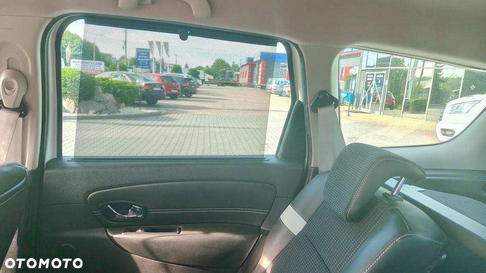 Renault Grand Scenic Gr 1.4 16V TCE Bose Edition - 14