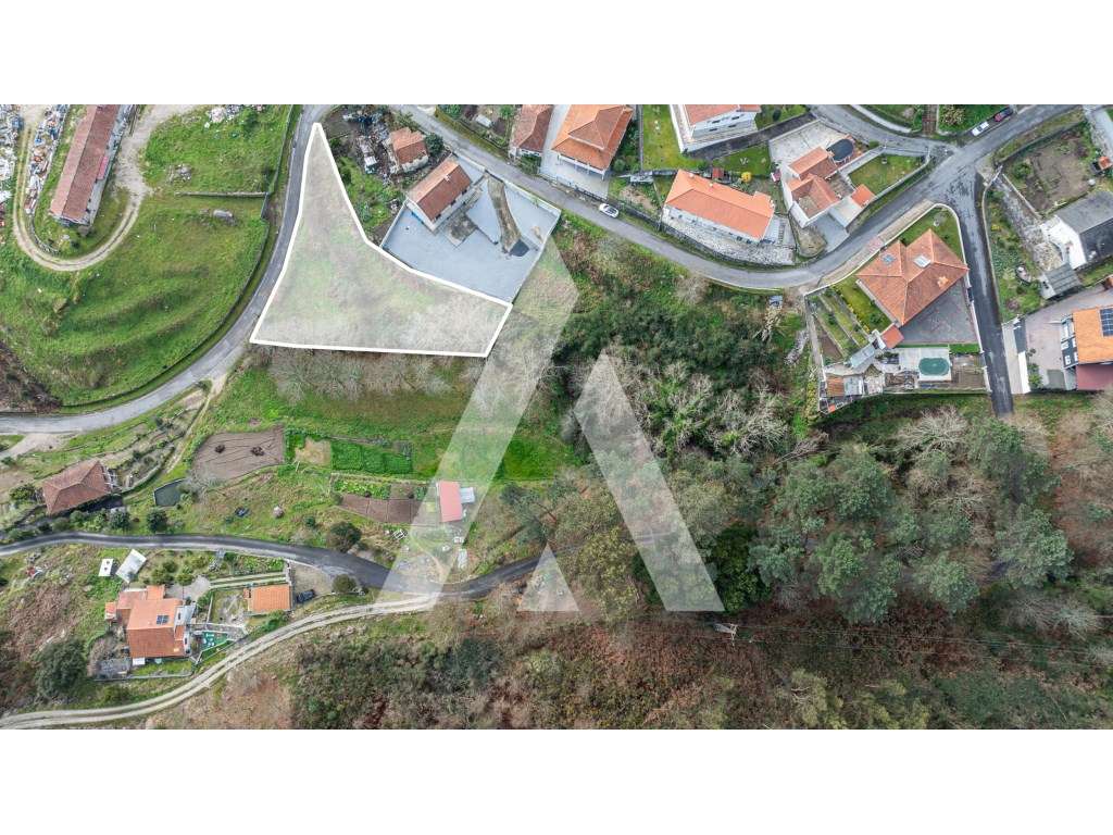 Terreno para Construção em Arões Santa Cristina - Fafe - Grande imagem: 2/15