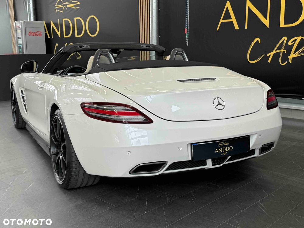 Mercedes-Benz SLS SPEEDSHIFT DCT - 13