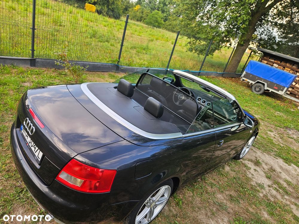 Audi A4 Cabrio 2.4 - 30