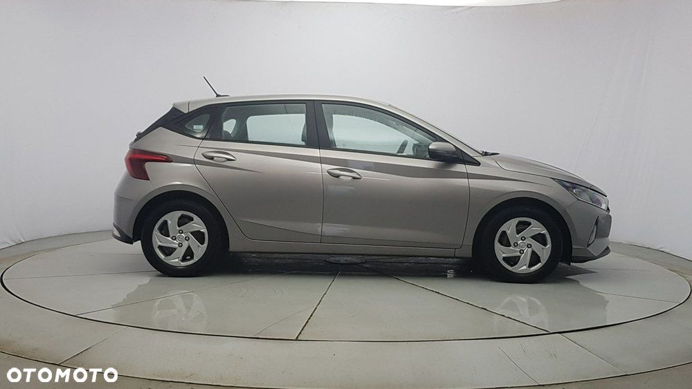 Hyundai i20 - 8