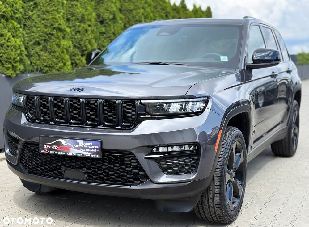 Jeep Grand Cherokee - 2