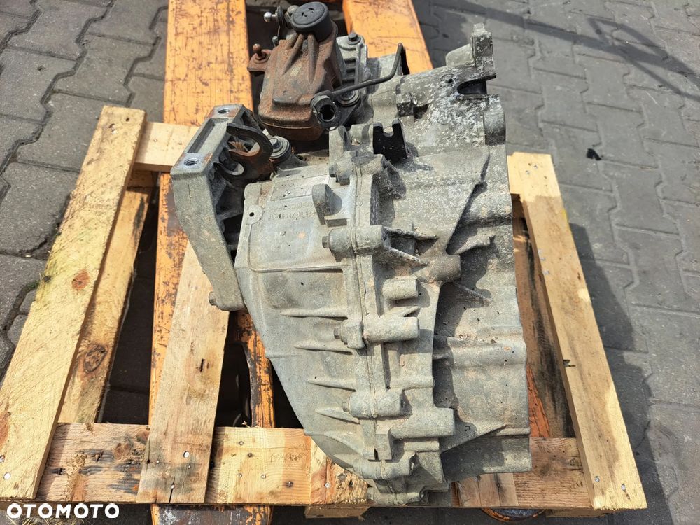 Volvo S80 II V70 III 2.5 T turbo SKRZYNIA BIEGÓW 9G9R-7002-JA 31259592 - 2