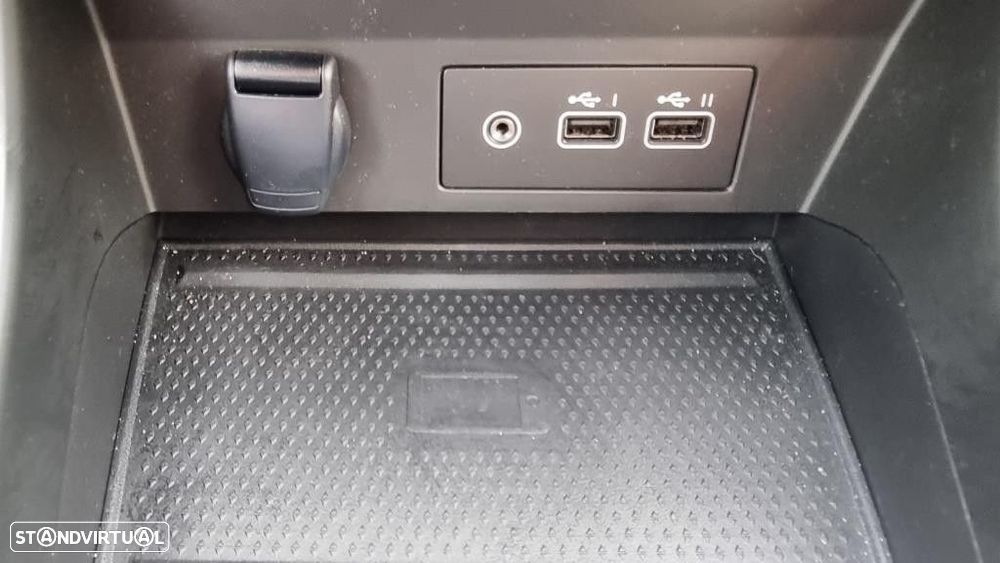 Renault Captur 1.0 TCe RS Line - 23