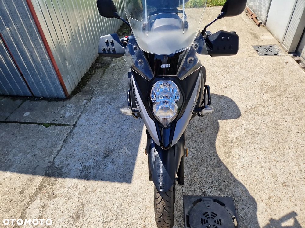 Suzuki V-STROM - 4