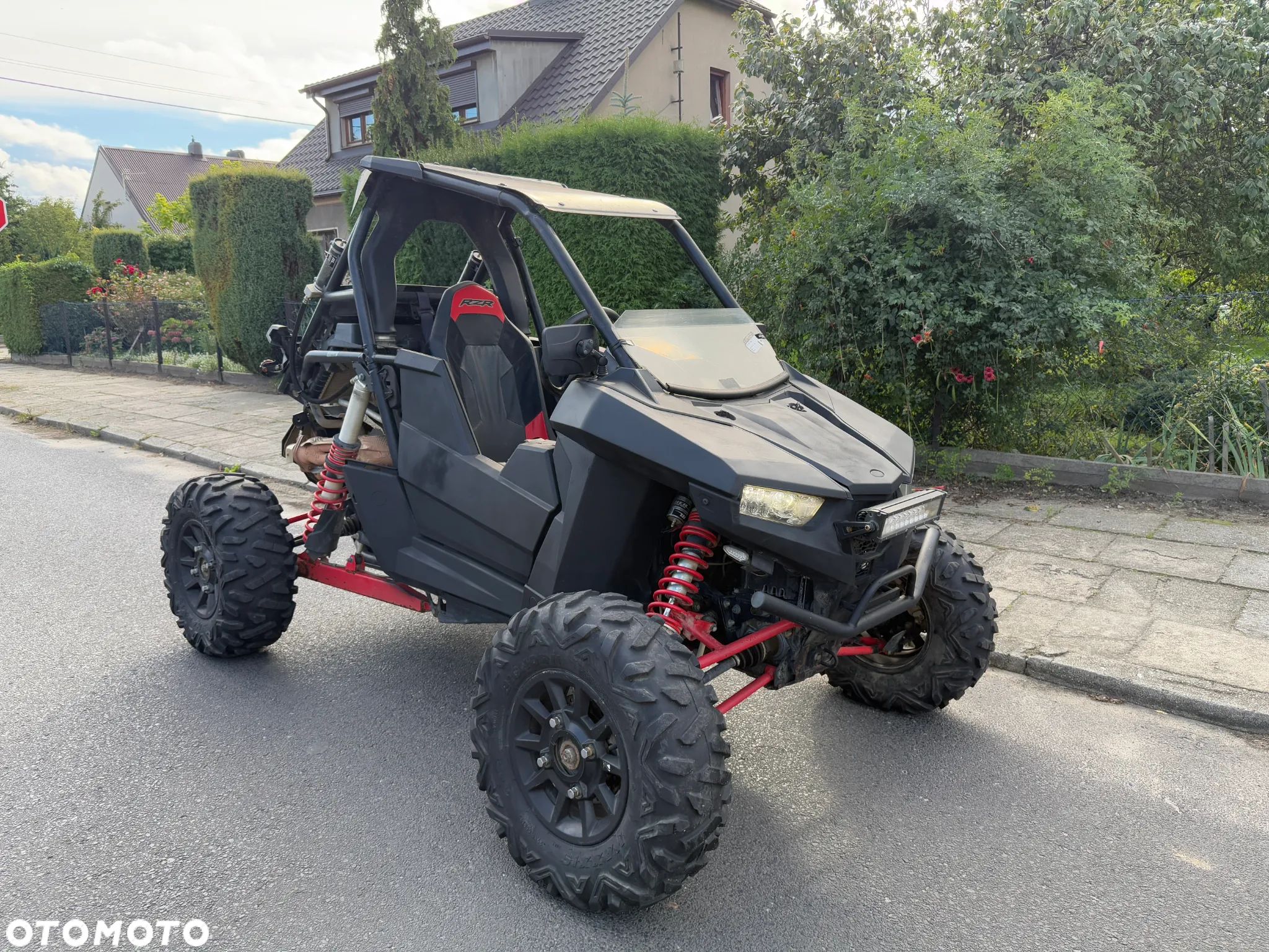 Polaris RZR