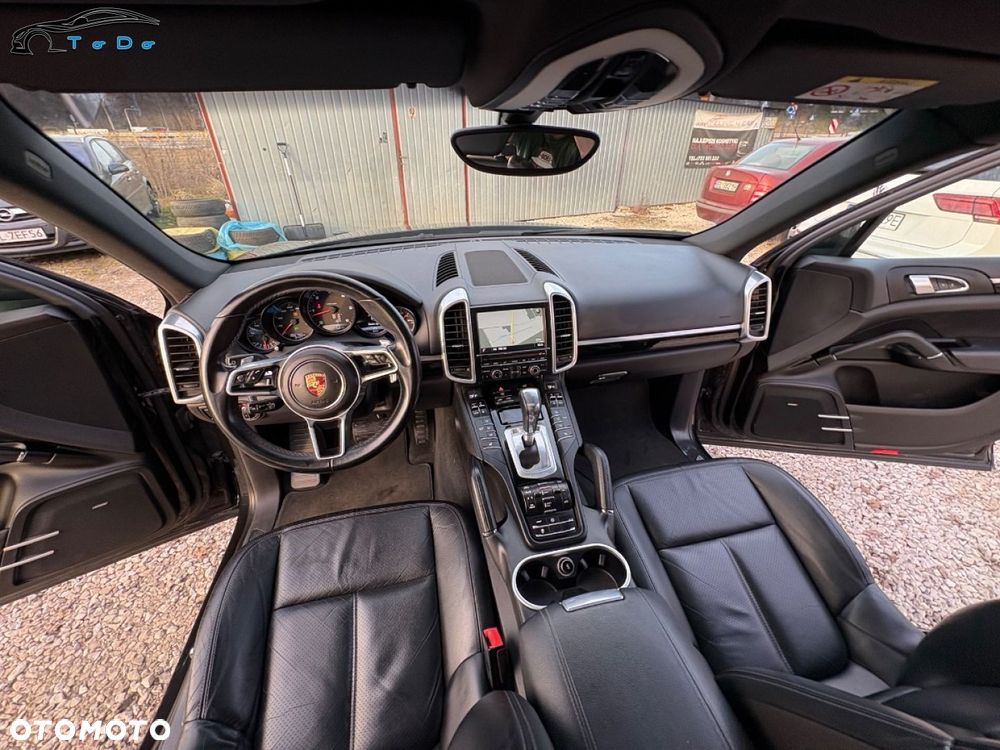 Porsche Cayenne Diesel Platinum Edition - 27