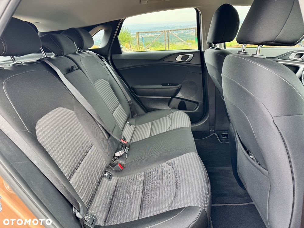 Kia Ceed 1.5 T-GDI Business Line - 15