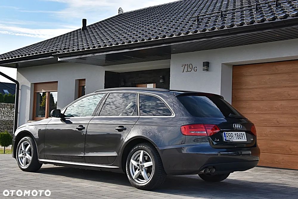 Audi A4 Avant 2.0 TDI DPF Attraction - 5