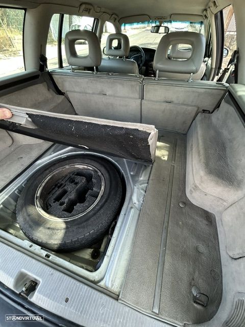 Opel Omega Caravan 2.5i V6 CD - 29