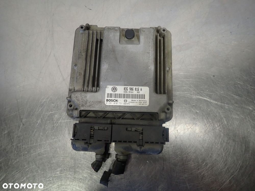 KOMPUTER SILNIKA VOLKSWAGEN TOURAN 1.9 - 1