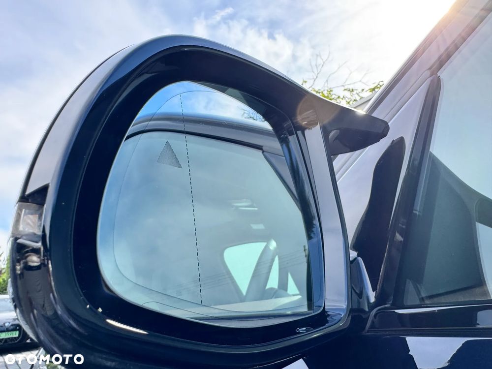 BMW XM - 30