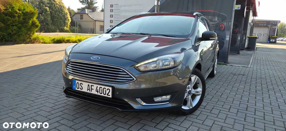 Ford Focus Turnier 1.0 EcoBoost Start-Stopp-System TITANIUM X - 2