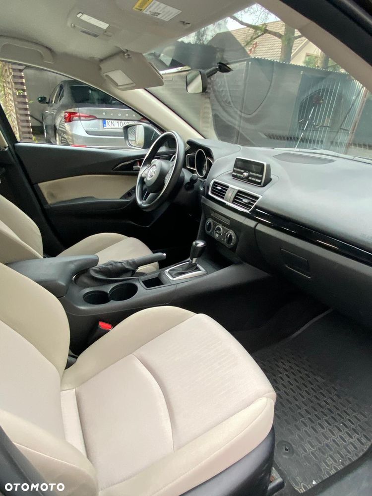 Mazda 3 - 7