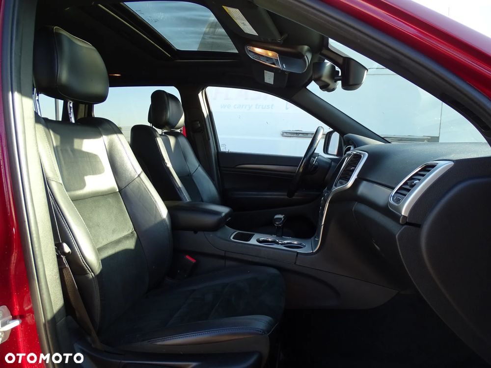 Jeep Grand Cherokee 3.6 V6 Overland Summit - 28