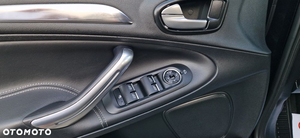 Ford S-Max - 15