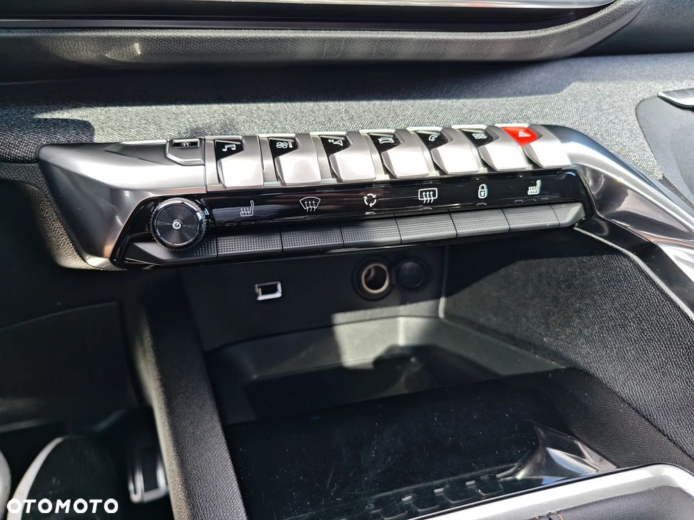 Peugeot 5008 1.2 PureTech Access - 19