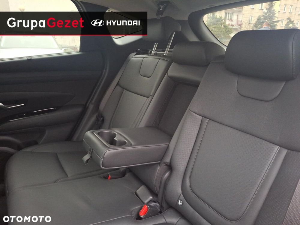 Hyundai Tucson - 16