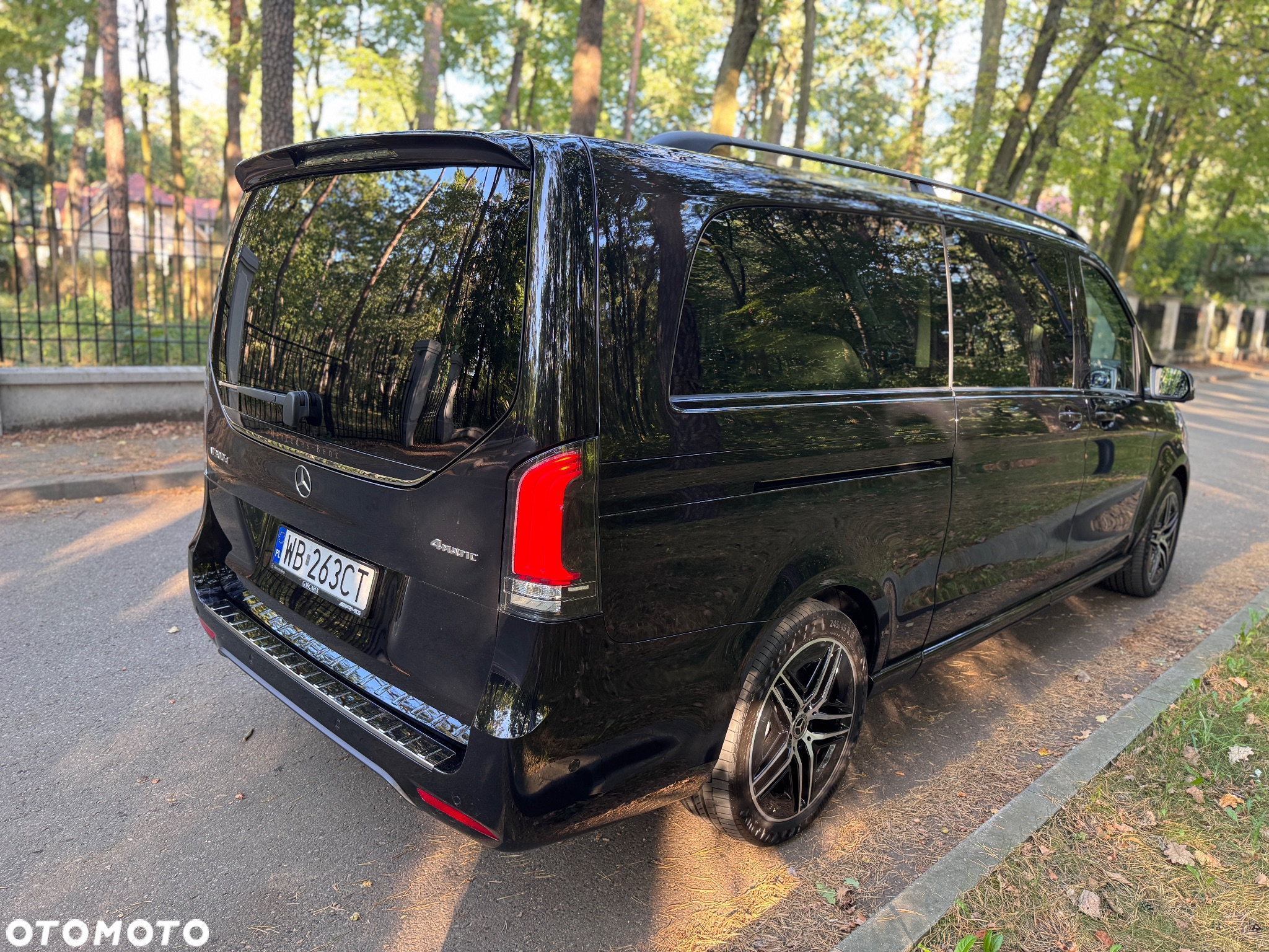 Mercedes-Benz Klasa V 300 d 4-Matic Avantgarde 9G-Tronic (ekstra d³) - 13