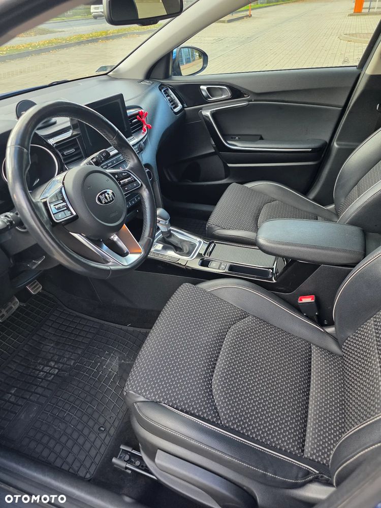 Kia Ceed 1.4 T-GDI L Business Line DCT - 20