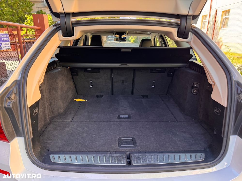 BMW Seria 5 520d Aut. - 12