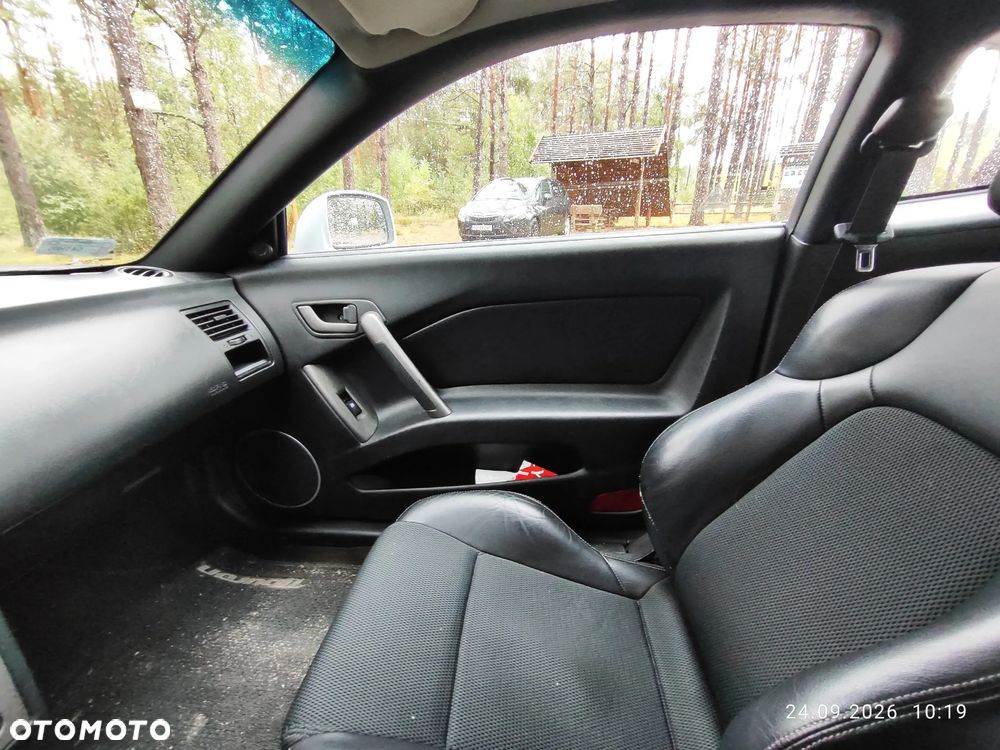 Hyundai Coupe 2.7 V6 Sport - 10