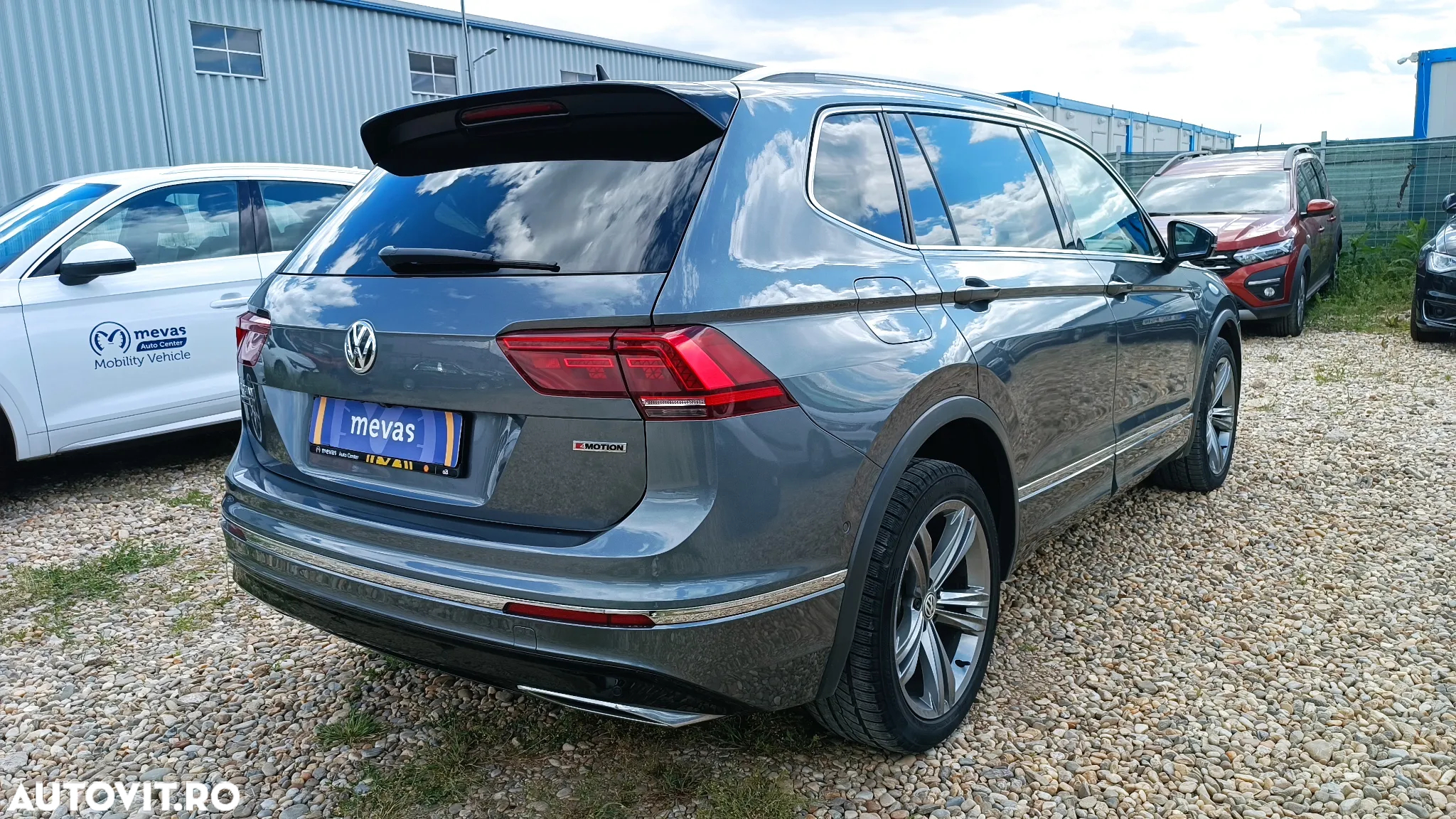Volkswagen Tiguan 2.0 TDI DSG 4Mot Highline - 4