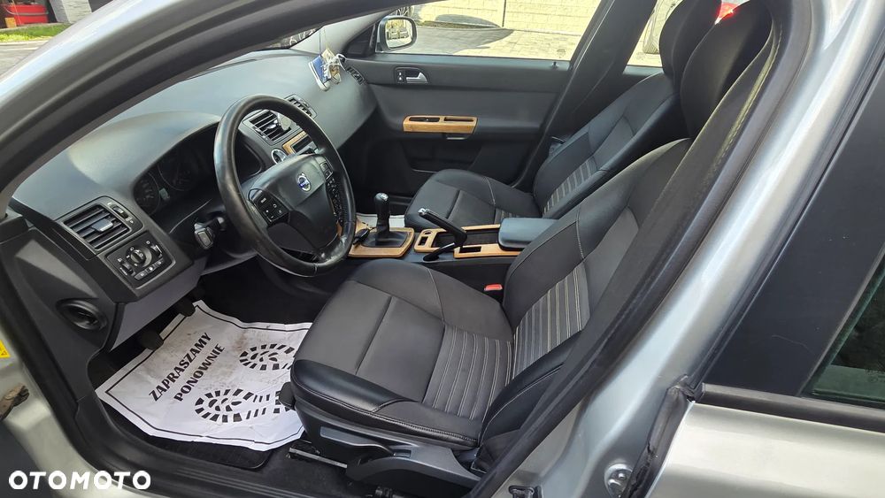Volvo V50 2.0D DPF - 8