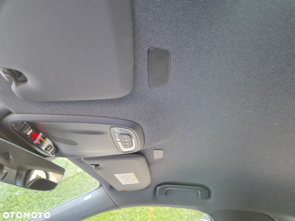 Volvo XC 40 T3 R-Design - 15