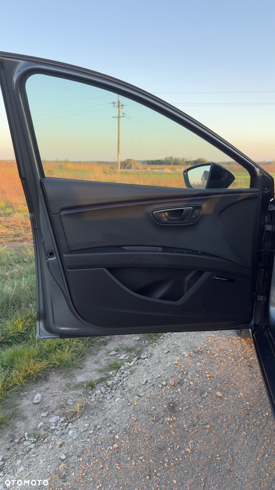 Seat Leon 2.0 TDI DPF Start&Stop DSG FR - 30