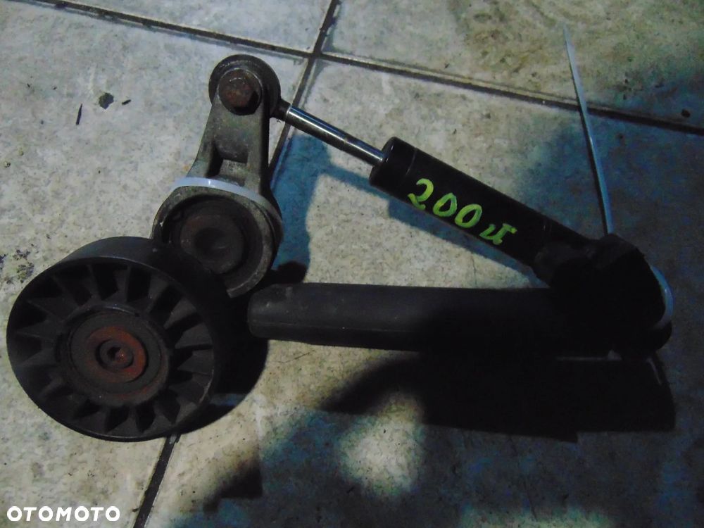 Napinacz mercedes w124 2,5 d - 3