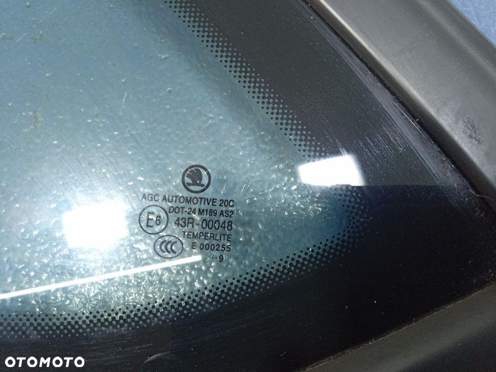 SKODA OCTAVIA III LIFT 17- KOMBI SZYBA KAROSERYJNA TYŁ PRAWY - 3