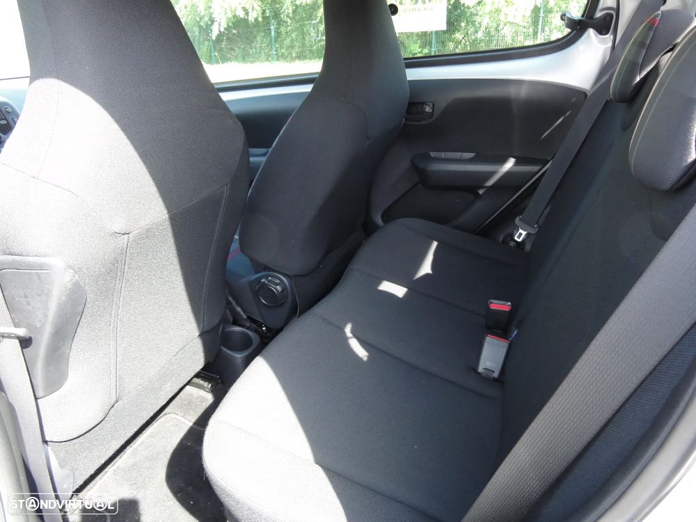 Citroën C1 1.0 VTi Feel ETG - 17